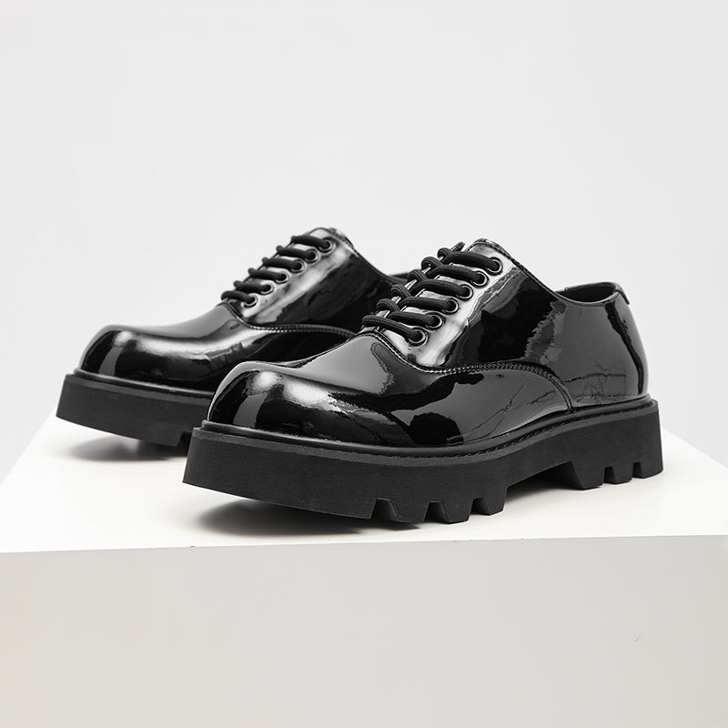 Chaussure en cuir noir Saint Oxford